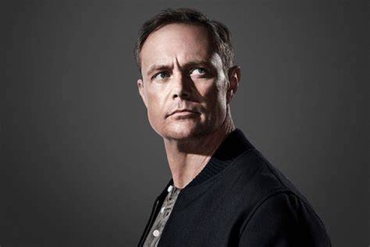 Paul Holes Paul Holes