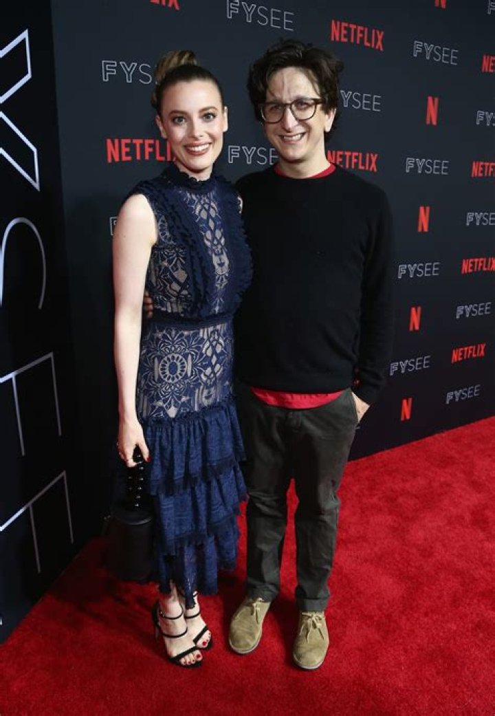 Paul Rust - Net Worth, Age, Height, Birthday, Bio, Wiki!