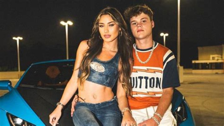 Racingcatz’s Girlfriend: Who is Racingcatz Dating?