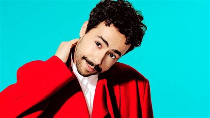 Ramy Youssef Biography: Height, Age, Girlfriend, Net Worth, Movies, Instagram, Parents, Wikipedia