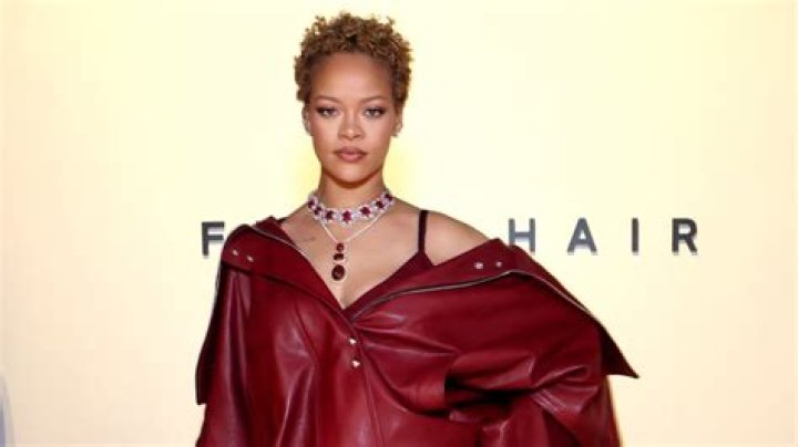 Rihanna's 'Anti' Jumps To Number One