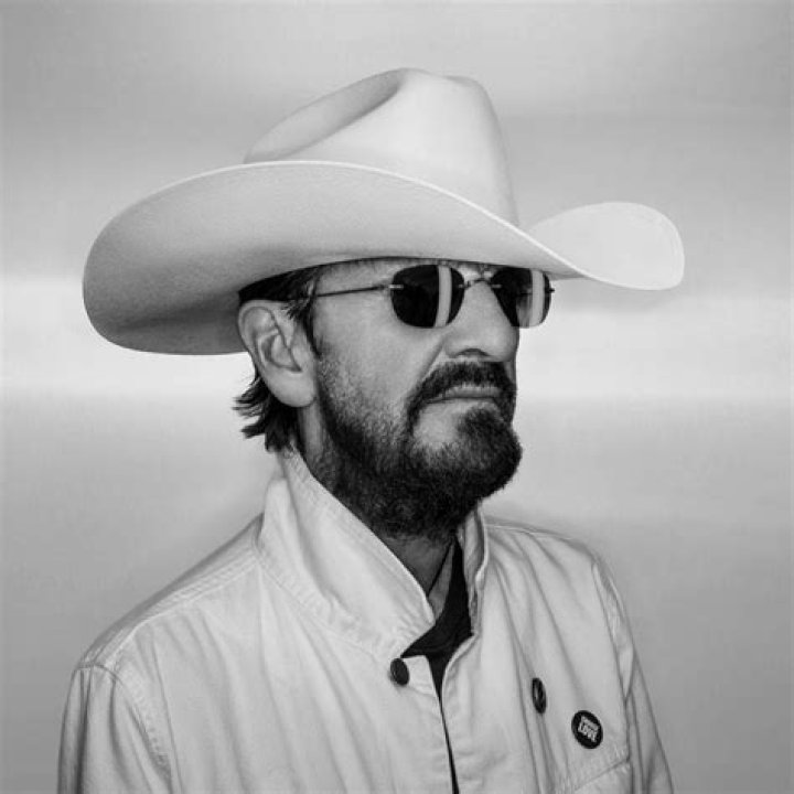 Ringo Starr- Wiki, Age, Height, Wife, Net Worth, Ethnicity