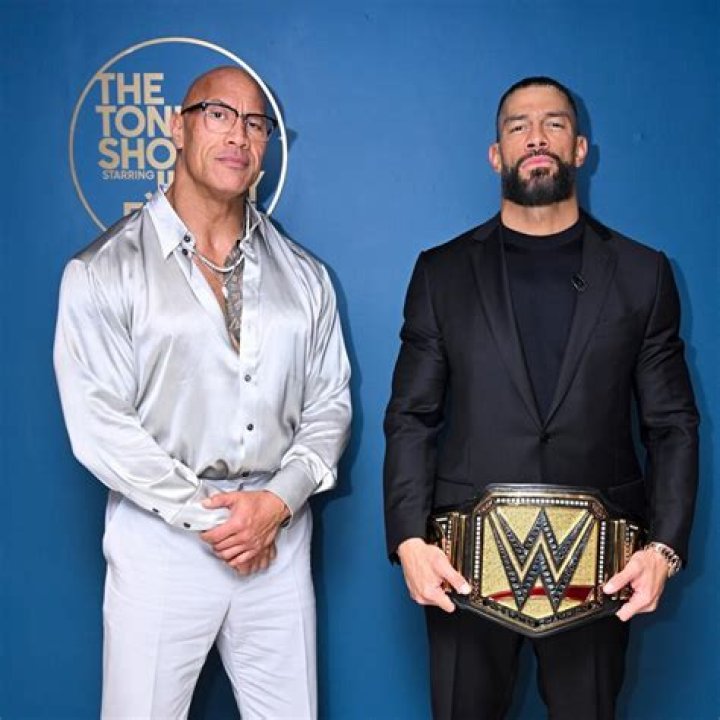 Roman Reign Biography: Age, Net Worth, Instagram, Spouse, Height, Wiki, Parents, Siblings, Awards, Movies