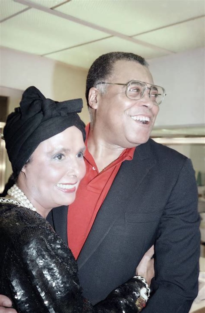 Ruth Connolly: Who was James Earl Jones mother?