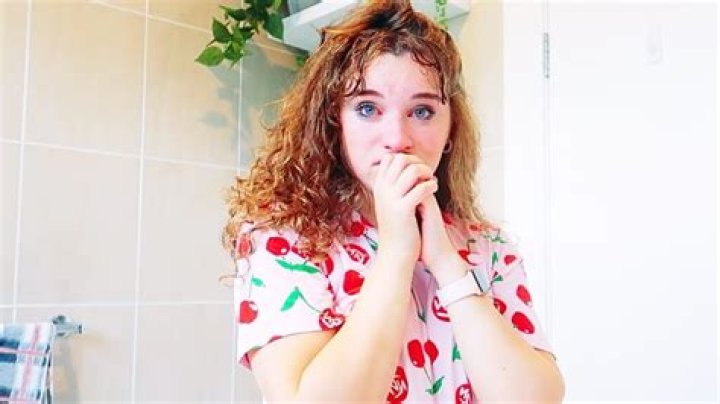 Sabre Norris Biography: Boyfriend, Age, Net Worth, Parents, Siblings, YouTube, Height