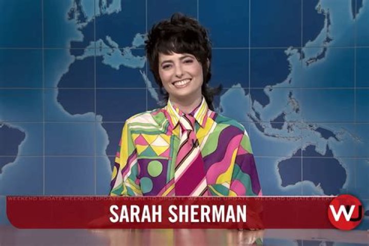 Sarah Sherman SNL Age and Wiki – Comedy and Net Worth