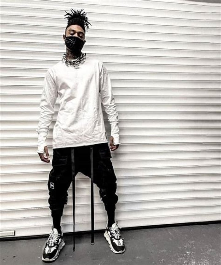 Scarlxrd Net Worth, Age, Height, Bio, Birthday, Wiki!