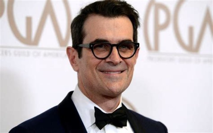 Scott Burrell Net Worth, Age, Height, Bio, Birthday, Wiki!