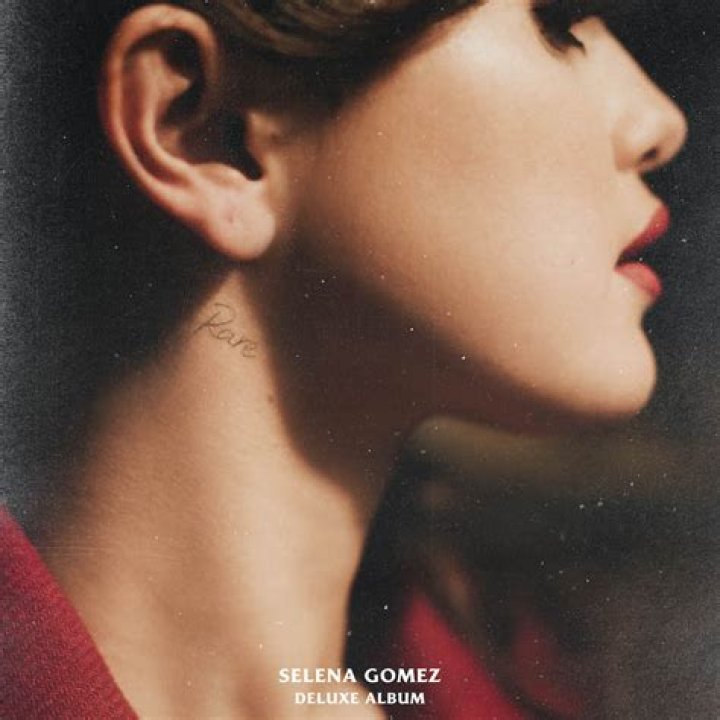 Selena Gomez releases alternative 'Lose You To Love Me' video
