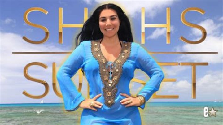 Shahs Of Sunset Star Asa Rahmati Issued Federal Lawsuit For Diamond Water Shahs Of Sunset Star Asa Rahmati Issued Federal Lawsuit For Diamond Water