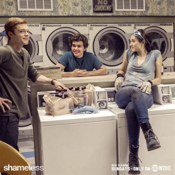 Shameless Recap 10/23/16: Season 7 Episode 4 "I Am a Storm"