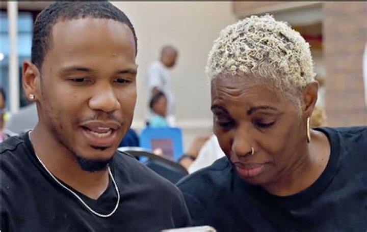 sMothered Recap 12/26/23: Season 5 Episode 3 “Sex, Love And Dinner Dates”