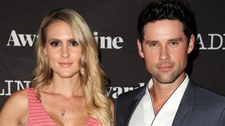 Somer Hollingsworth’s Girlfriend: Who is Somer Hollingsworth Dating?