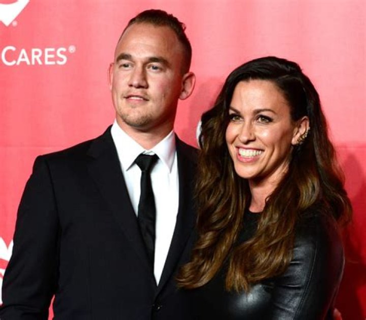 Souleye- Wiki, Age, Height, Net Worth, Wife, Ethnicity