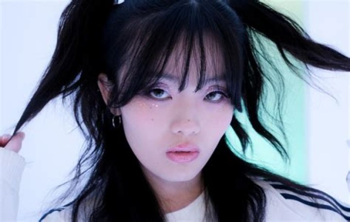 South Korean Artist WVVE Releases her 