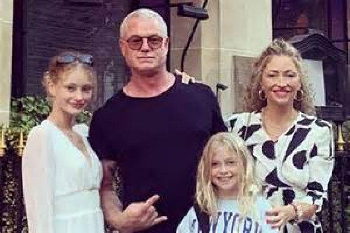 Stacy Title (Jonathan Penner Wife) Wiki, Biography, Age, Children, Family, ALS and Net Worth