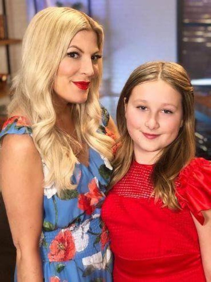 Stella Doreen McDermott with her mother Tori Spelling