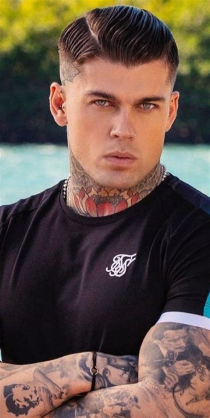Stephen James King - Net Worth, Age, Height, Birthday, Bio, Wiki!