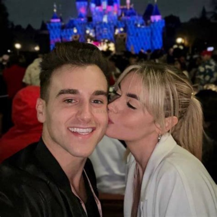 Tal Fishman’s Girlfriend: Who is Tal Fishman Dating?