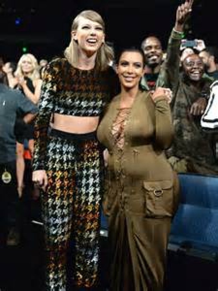 Taylor Swift Trolls Kim Kardashian With $10M Diamond Bathtub Scene In New Video