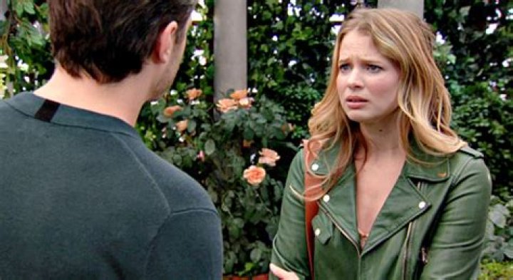 The Young and the Restless Spoilers: Kyle’s Done with Bossy Summer – Throws Out Ex’s Claire Decision and Takes Charge