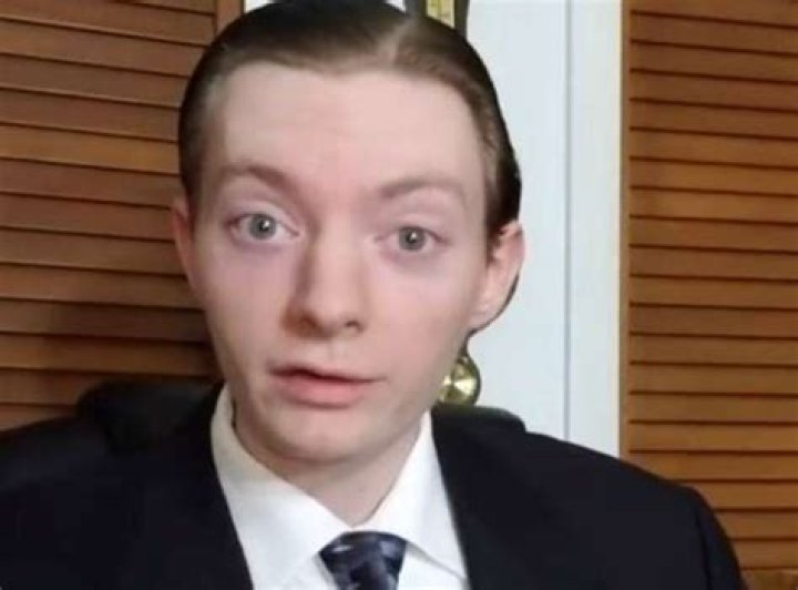 TheReportOfTheWeek Net Worth, Age, Height, Bio, Birthday, Wiki!