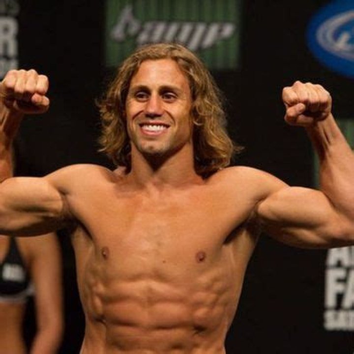 Urijah Faber, An MMA Fighter, And His Model Fiancée Have Two Adorable Children