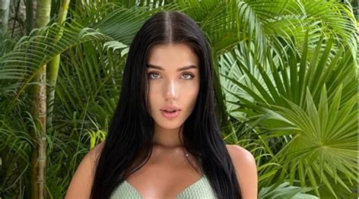 Valeriya Net Worth, Age, Height, Bio, Birthday, Wiki!