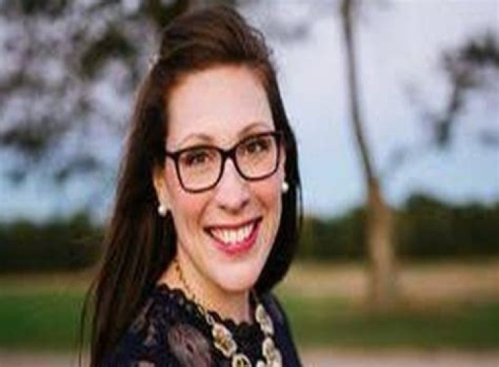 
Victor Hanson’s Wife Cara Hanson, Become A Public Figure Due To Her Involvement In Fundraising Events	