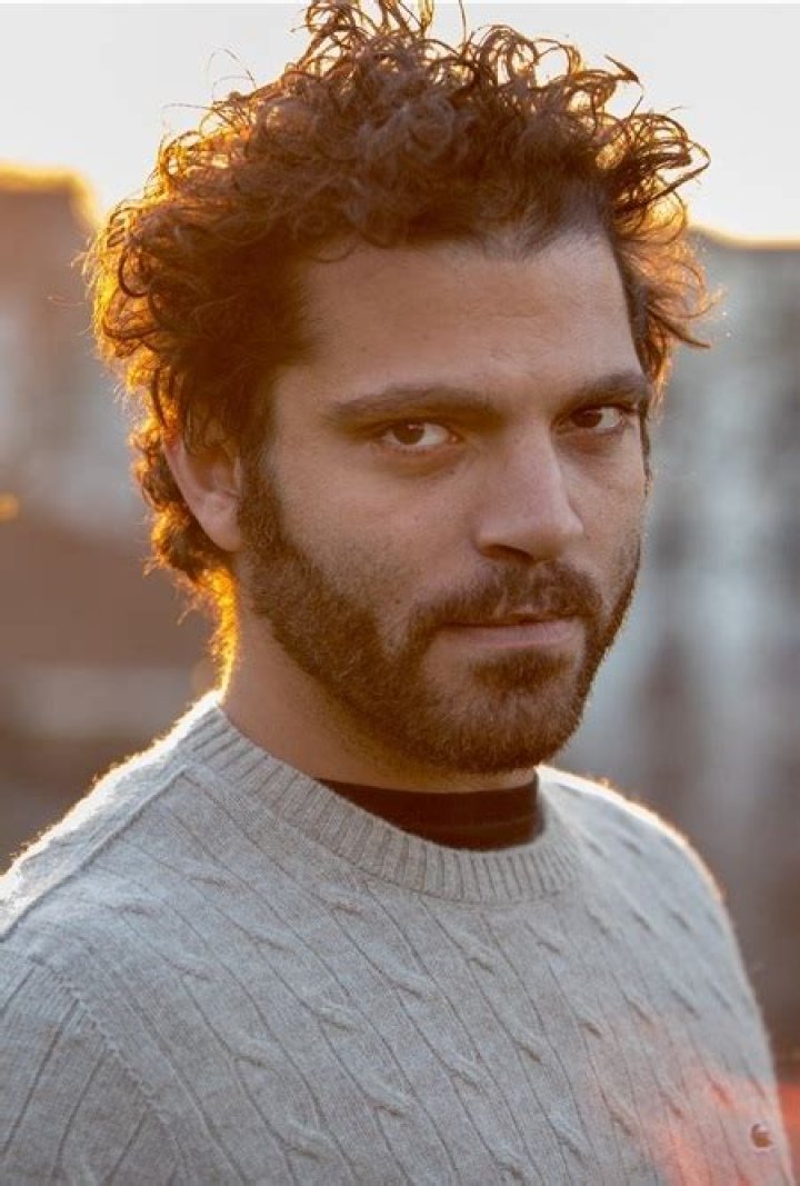 Vincent Heneine- Wiki, Age, Height, Net Worth, Girlfriend, Ethnicity