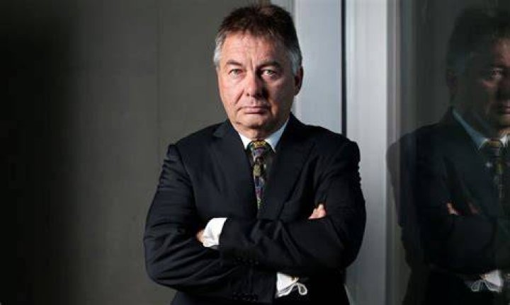 Walter Sofronoff agw