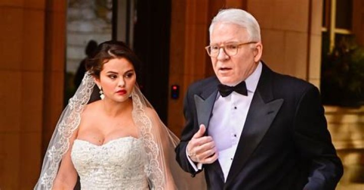 WATCH: Selena Gomez's 'Same Old Love' video