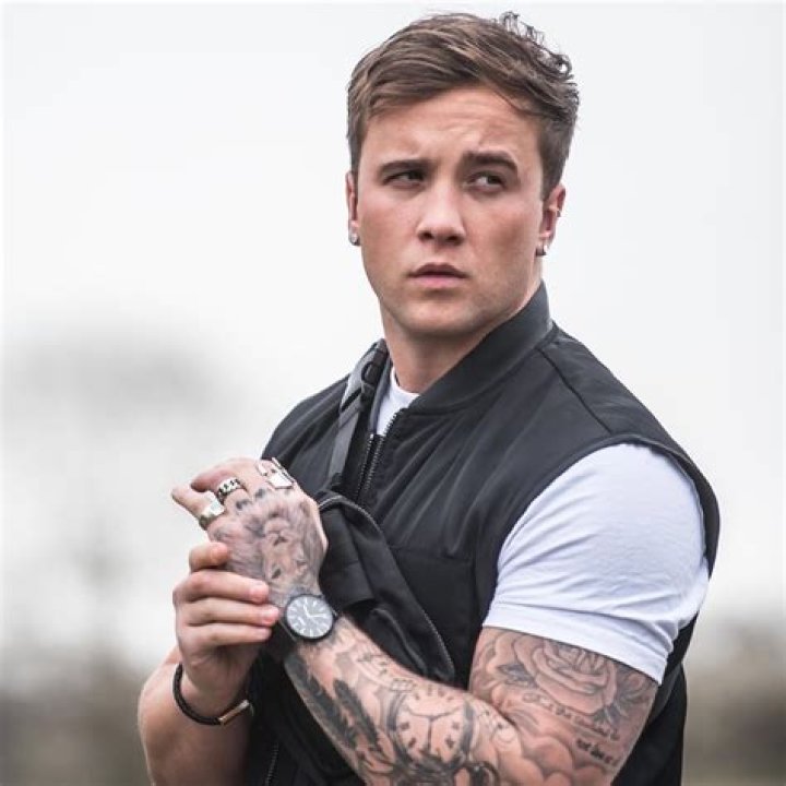 What is Sam Callahan's Snapchat? = CelebMix