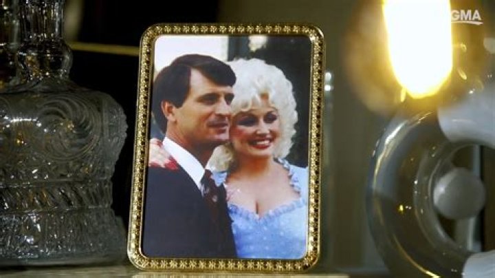 What we know about Dolly Parton's 'Heartstrings' on Netflix!