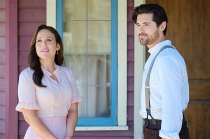 When Calls The Heart Premiere Recap & Spoilers 07/30/23: Season 10 Episode 1 “Carpe Diem”