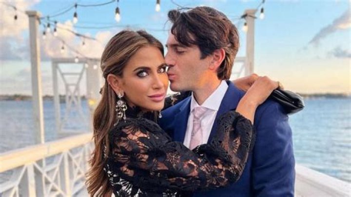 Who is Brynn Cartelli Dating – Brynn Cartelli's Boyfriend & Exes