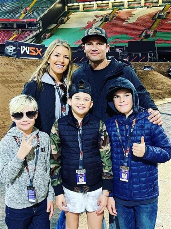 Who is Chad Reed Dating – Chad Reed's Wife & Exes