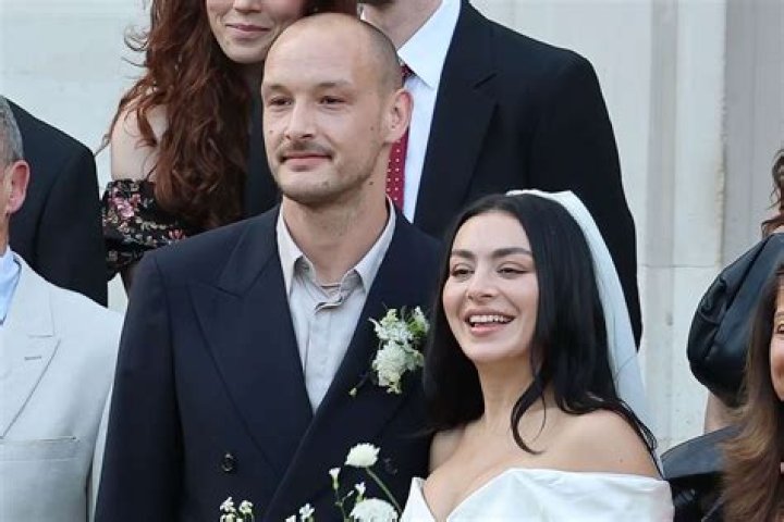 Who is Charli Xcx ? Wiki, Age, Height, Boyfriend, Net Worth, Ethnicity