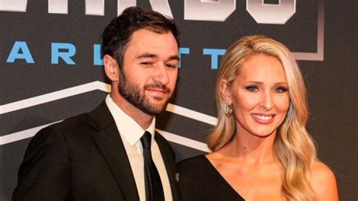 Who Is Chase Elliott Girlfriend Ashley Anderson? Age Wiki – Parents & Instagram