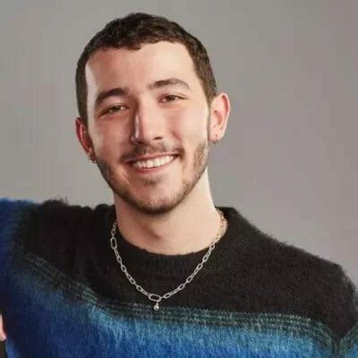Who Is Frankie Jonas? Wiki, Age, Height, Girlfriend, Net Worth, Ethnicity