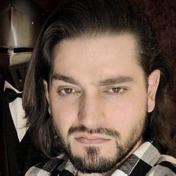 Who Is Gregory Fluhrer AKA Armoured Skeptic? Age, Height, Wife, Real Name Facts