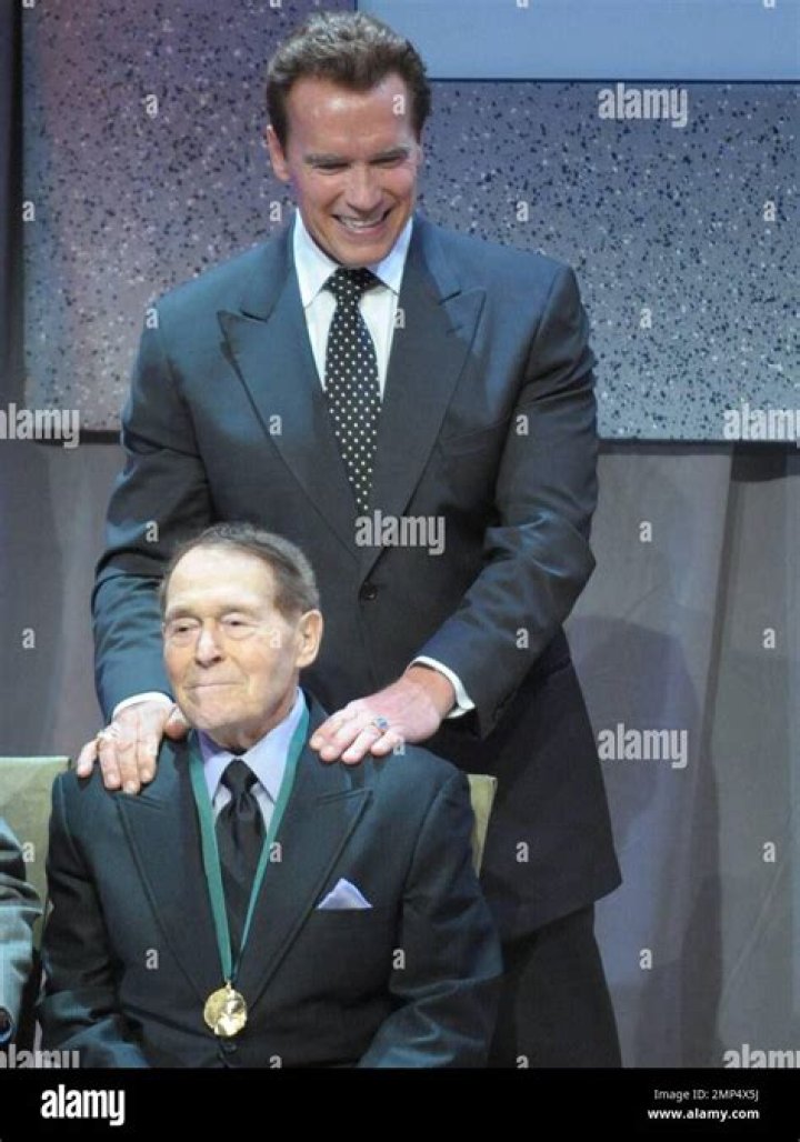 Who is Jack LaLanne? See Net-worth, Quote, Awards, Fact, Wiki