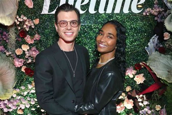 Who is Matthew Beem Dating – Matthew Beem's Girlfriend & Exes