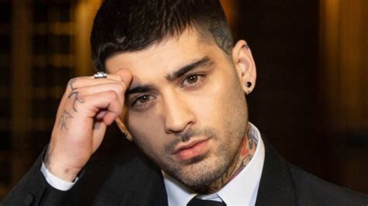 Zayn Releases New Snippet of Autobiography