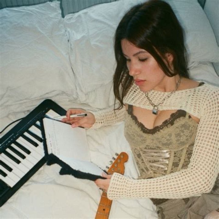 Zoey Lily Debuts Haunting Single 